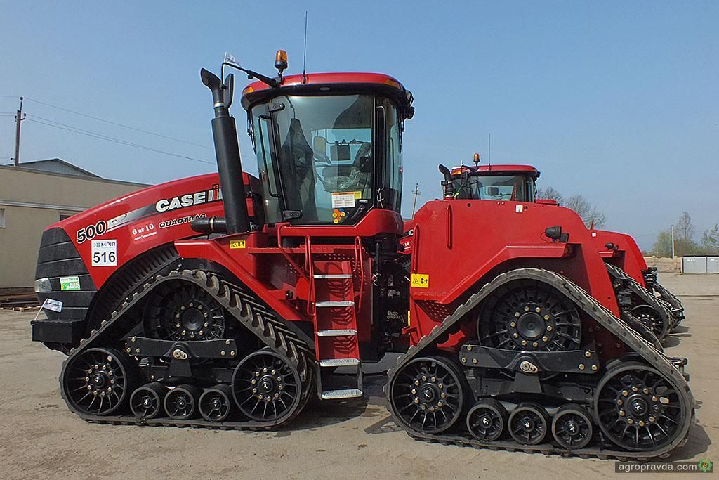 Как выглядит новый трактор Case IH представил новый вариант гусеничного движителя - Своё Фермерство