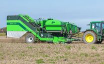 Прицепной овощеуборочный комбайн Колнаг AVR Spirit 5200