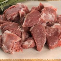 Мясо молодых козлят